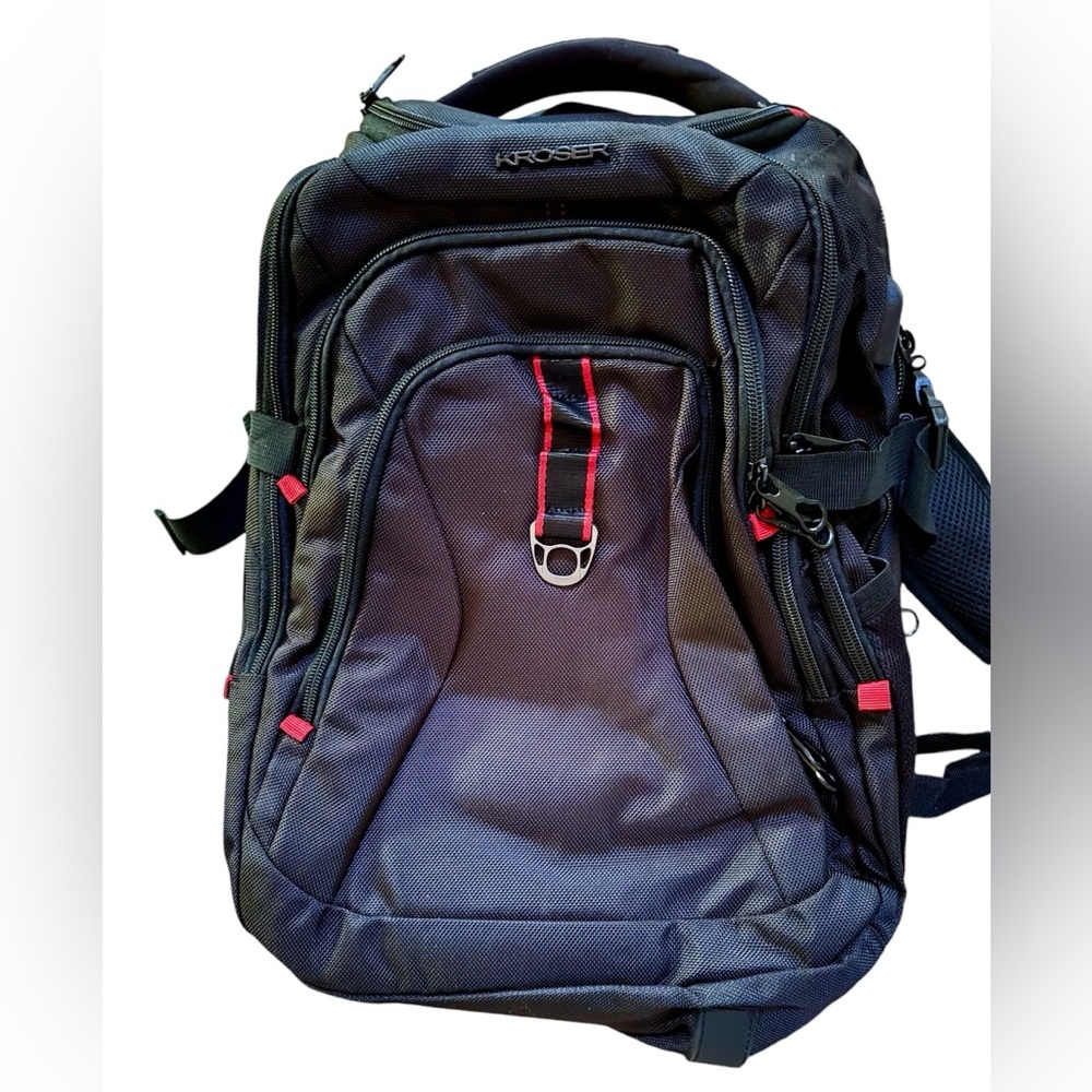 🔥Kroser Travel Laptop Backpack 17.3”🔥 NIP - UNISEX